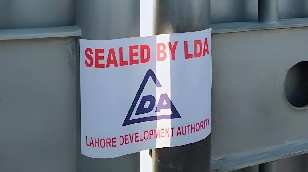 LDA Seals 75 Properties in Lahore Over Illegal Commercial Use