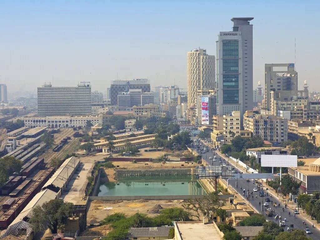 Pakistan’s Shariah Compliant Property REIT Attracts Rs 4.5 Billion in Bids, Oversubscribed Eight Times